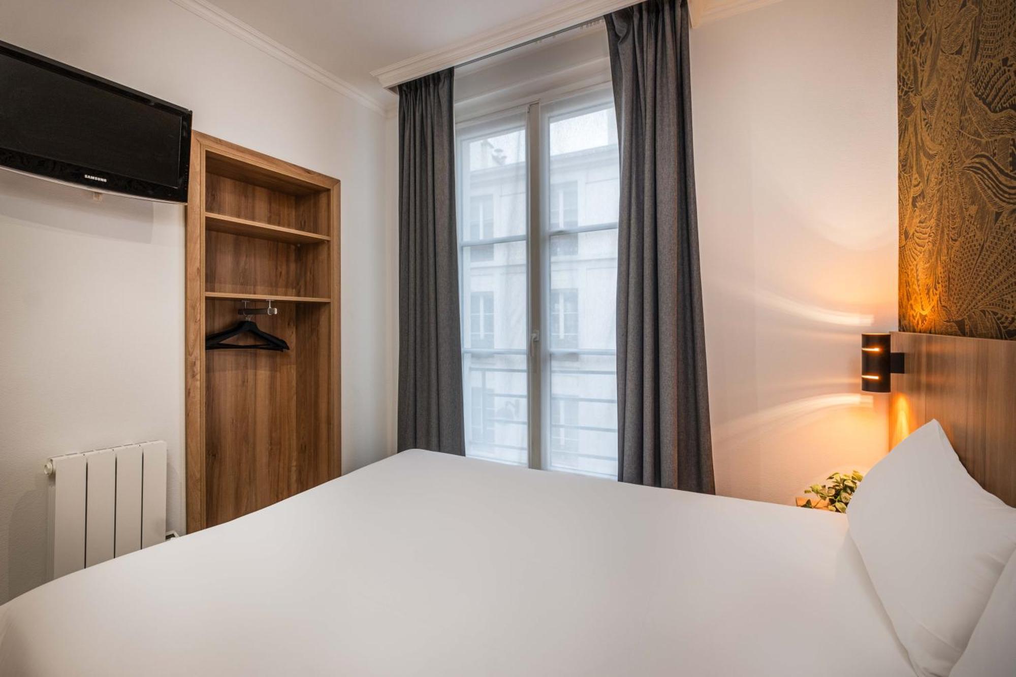 Hotel Daval Париж Экстерьер фото